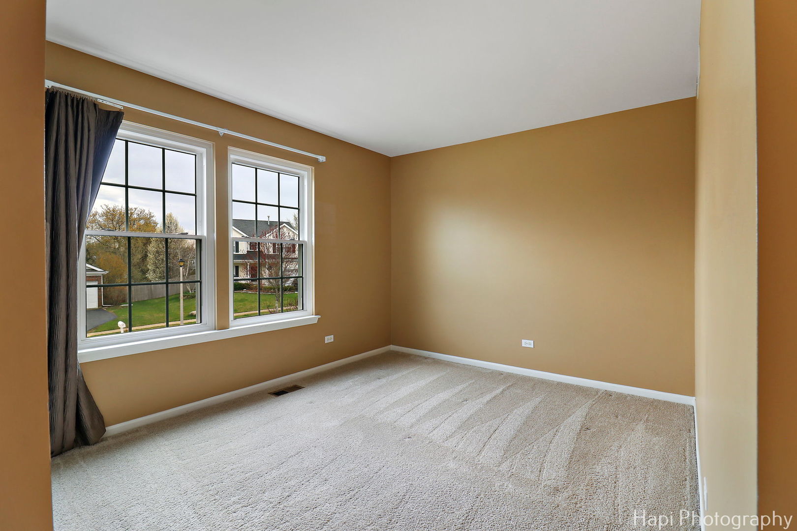 123 Norman Drive, McHenry, IL 60050