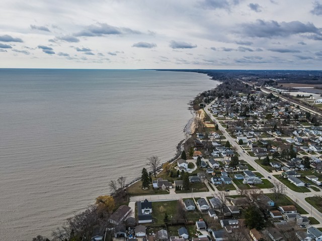 3228 Alvilda Court, Mt. Pleasant, WI 53403