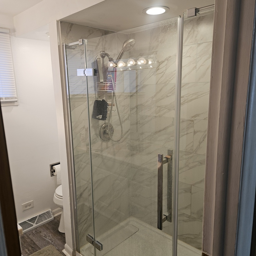 42731 N Woodbine Avenue, Antioch, IL 60002