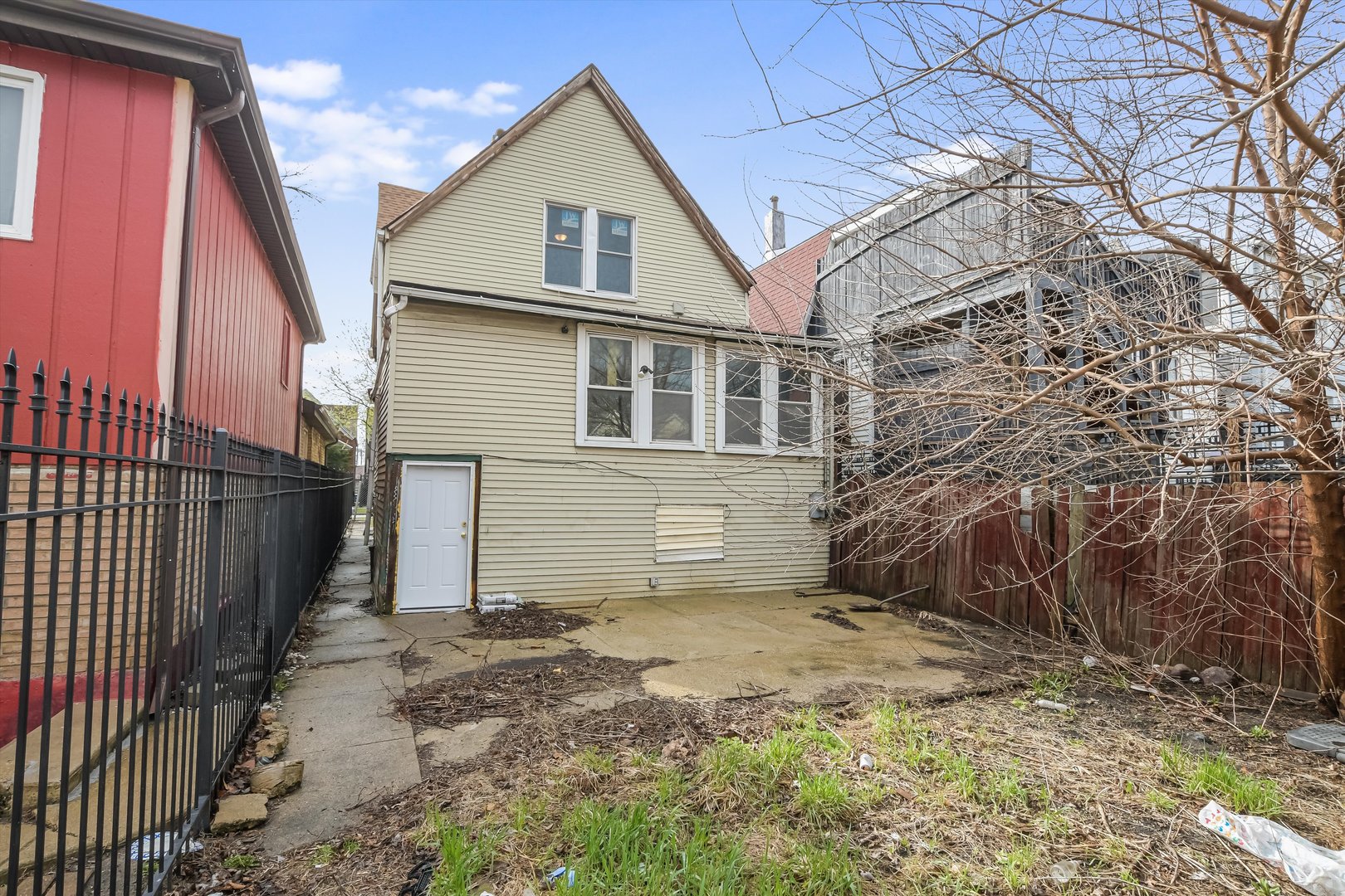 3533 S Francisco Avenue, Chicago, IL 60632