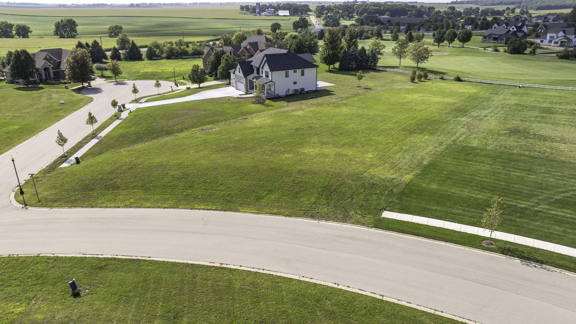 7751 Bentgrass Circle, Yorkville, IL 60560