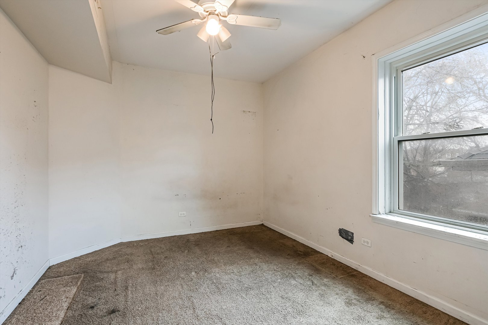 7440 S Jeffery Boulevard, Chicago, IL 60649