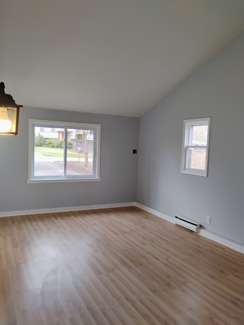 1305 Wilson Court, Zion, IL 60099