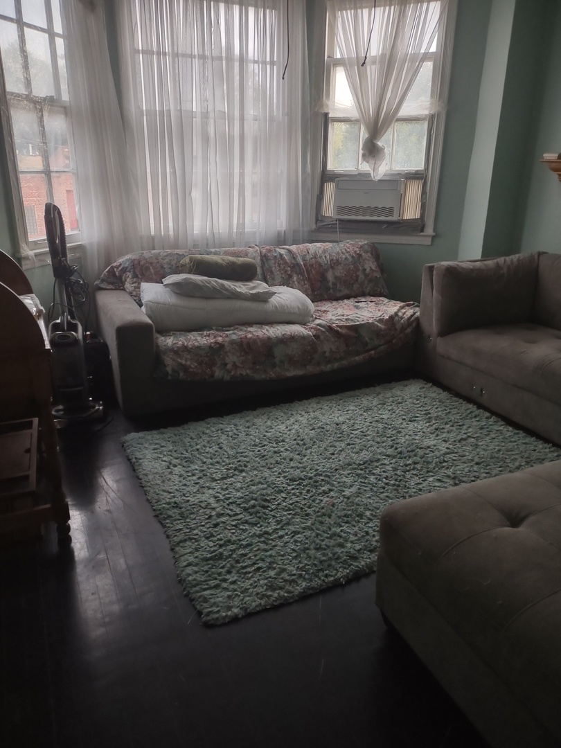 1310 5th Avenue, Maywood, IL 60153