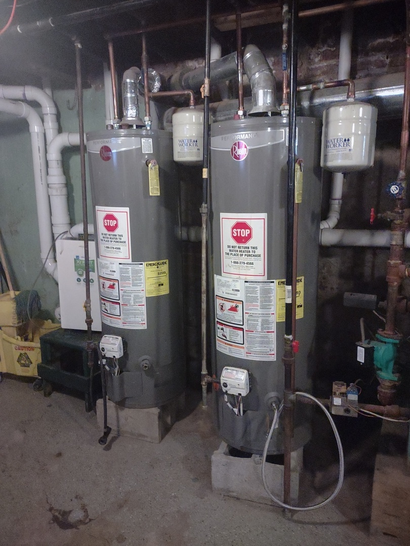 1310 5th Avenue, Maywood, IL 60153