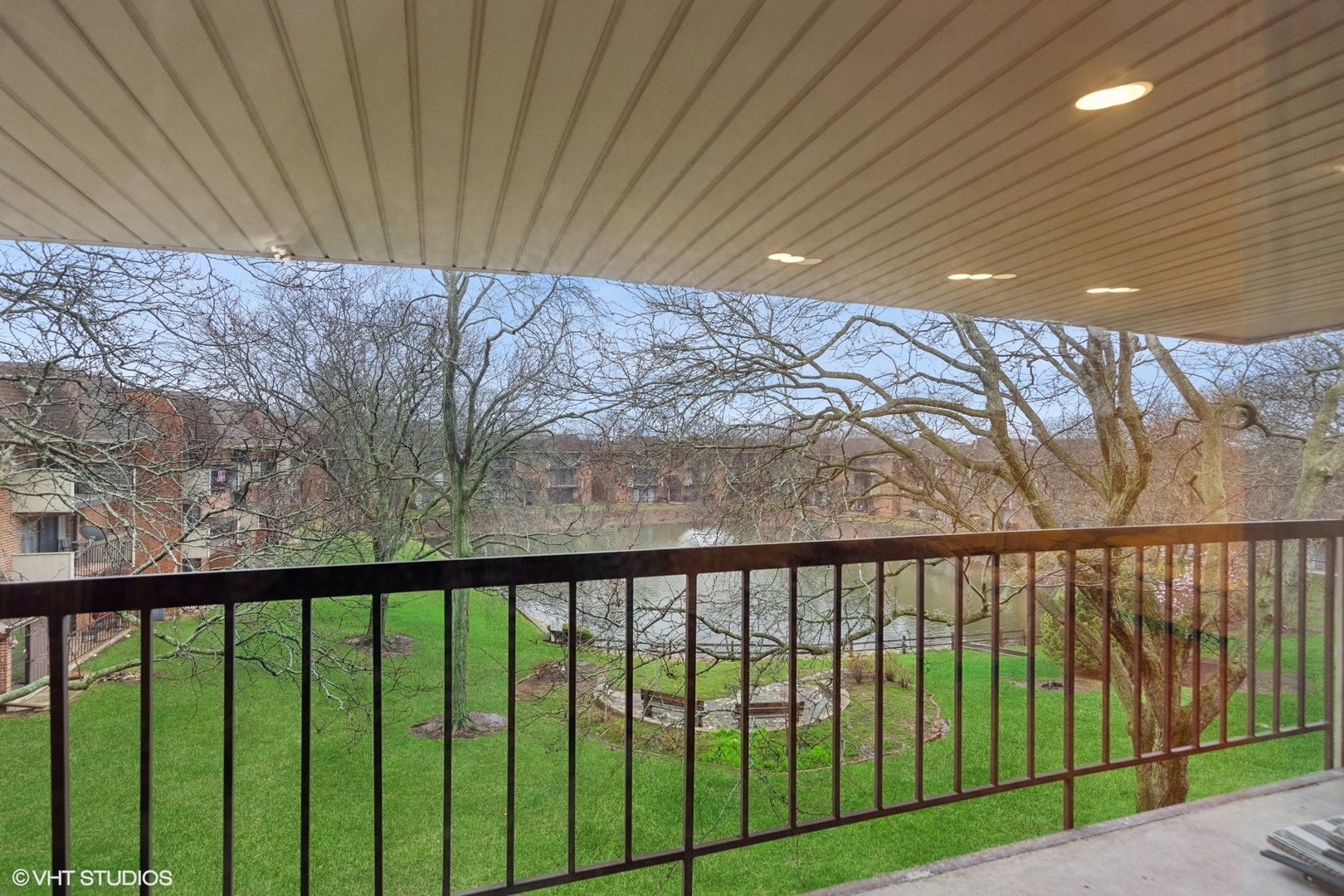 111 E Janata Boulevard #3B, Lombard, IL 60148