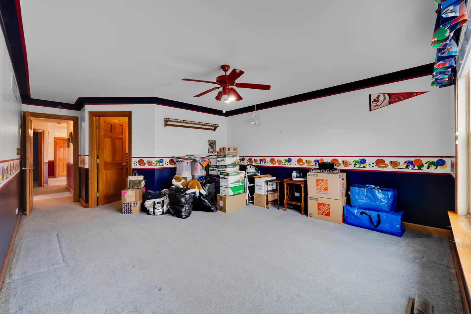 1581 Hunting Hound Lane, Bartlett, IL 60103