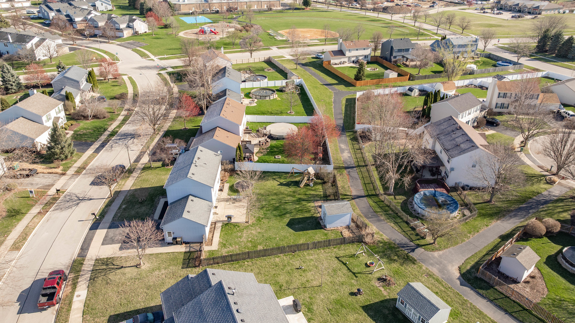 1432 Chestnut Lane, Yorkville, IL 60560
