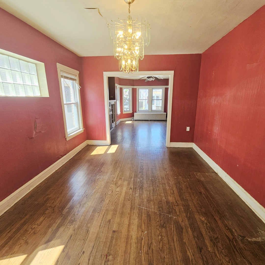 2147 N Leamington Avenue, Chicago, IL 60639