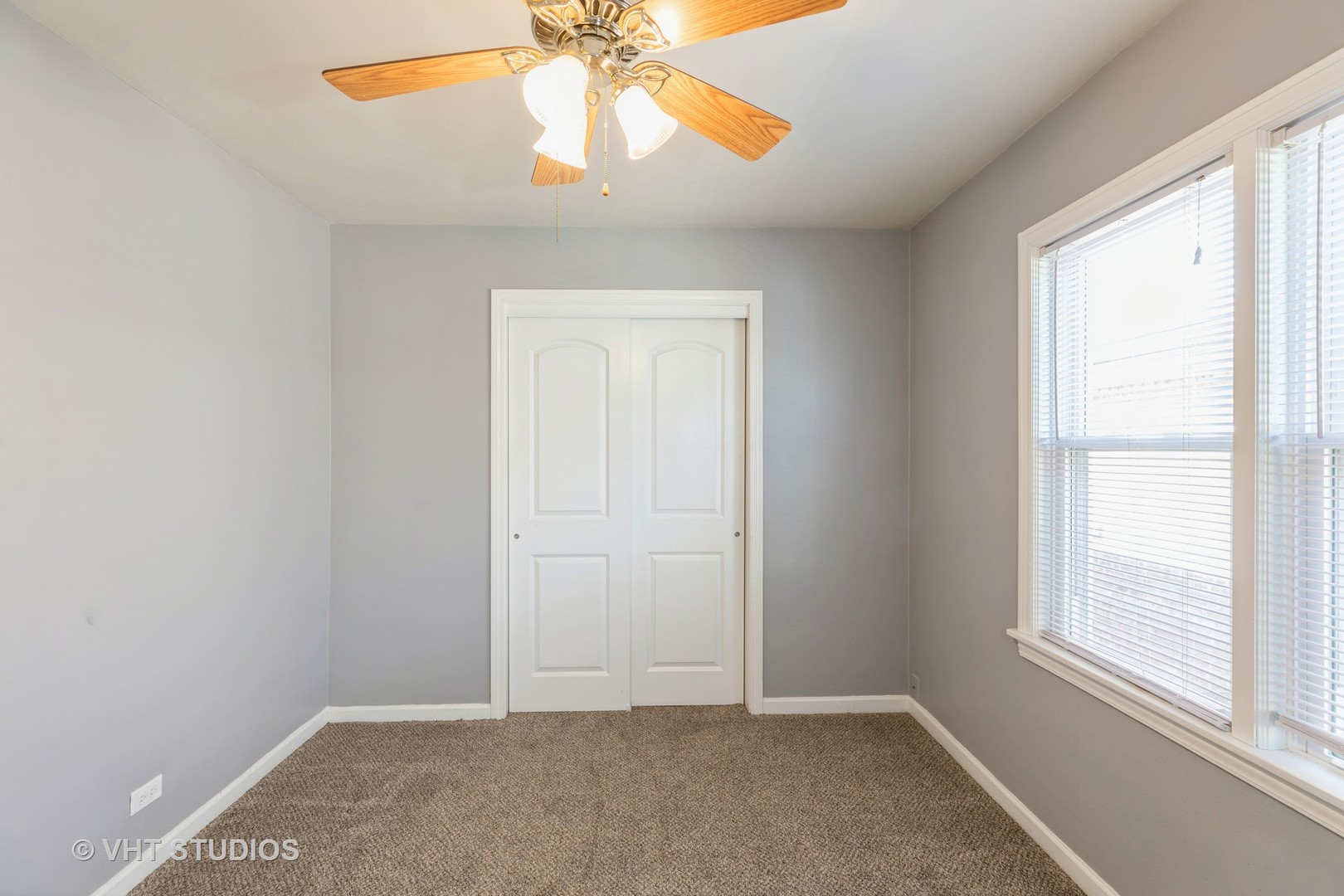 11217 S ALBANY Avenue, Chicago, IL 60655