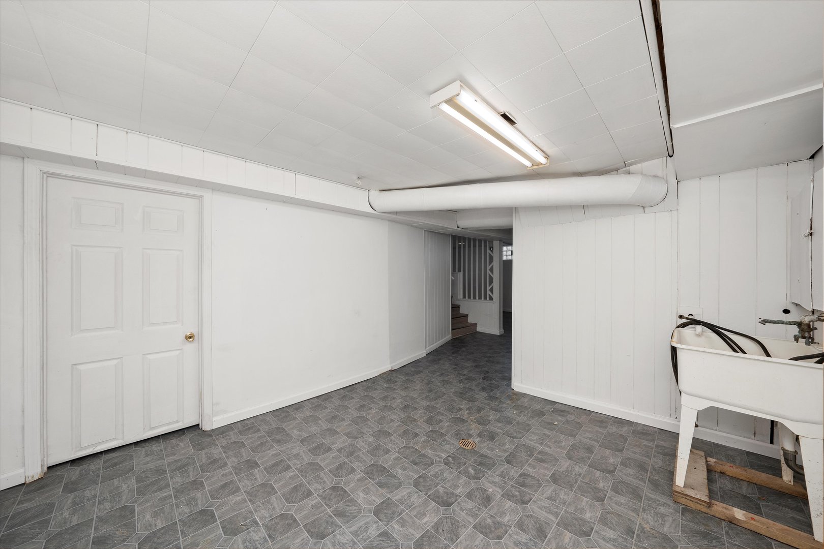 12216 S Carpenter Street, Chicago, IL 60643
