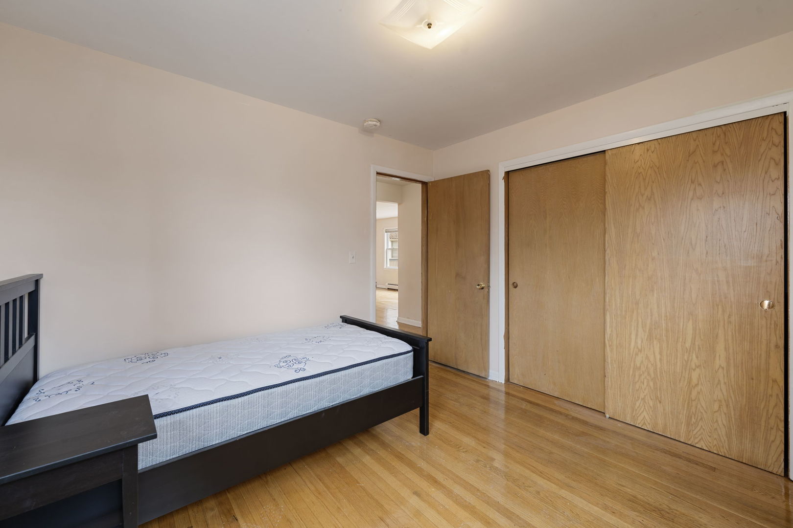 6248 W Montrose Avenue #1R, Chicago, IL 60634