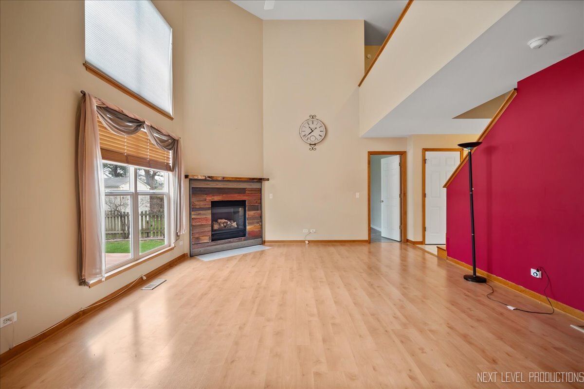 8251 Mourning Dove Court, Woodridge, IL 60517