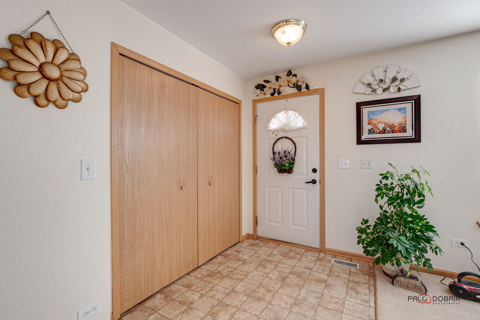 1402 REED Road, Zion, IL 60099