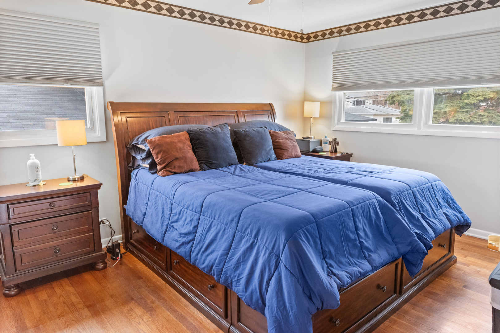 8847 N Merrill Street, Niles, IL 60714