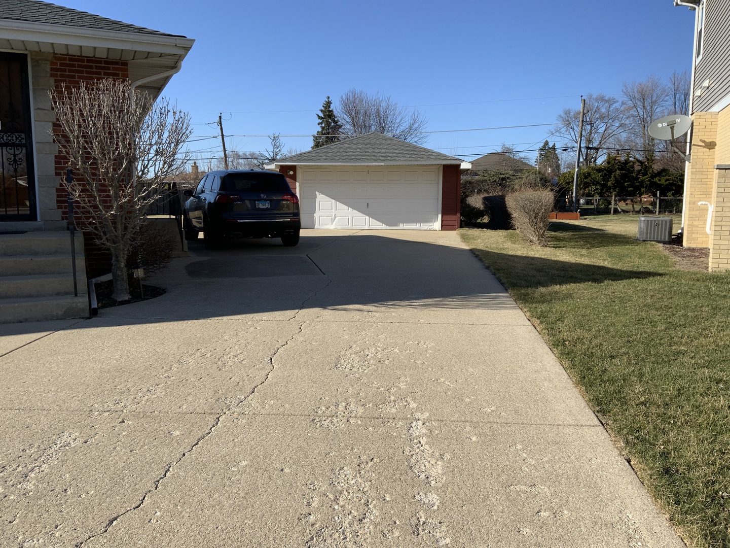 8118 W COURTLAND Avenue, Norridge, IL 60706
