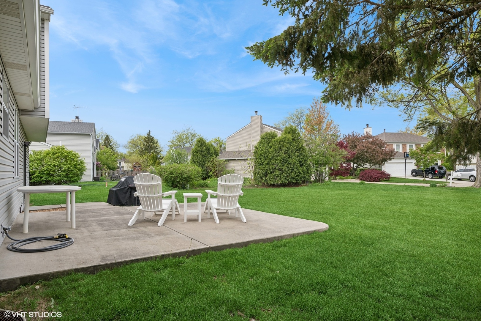 690 Aberdeen Lane, Buffalo Grove, IL 60089