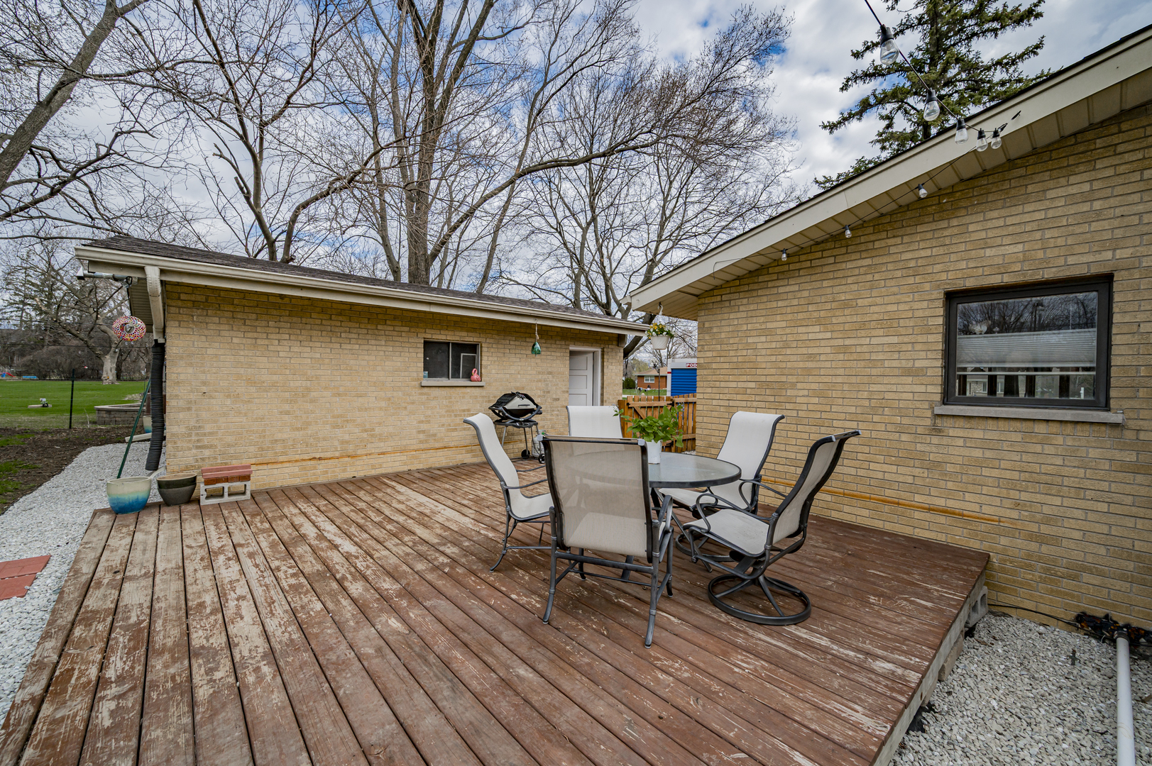 1520 Indian Hill Drive, Schaumburg, IL 60193
