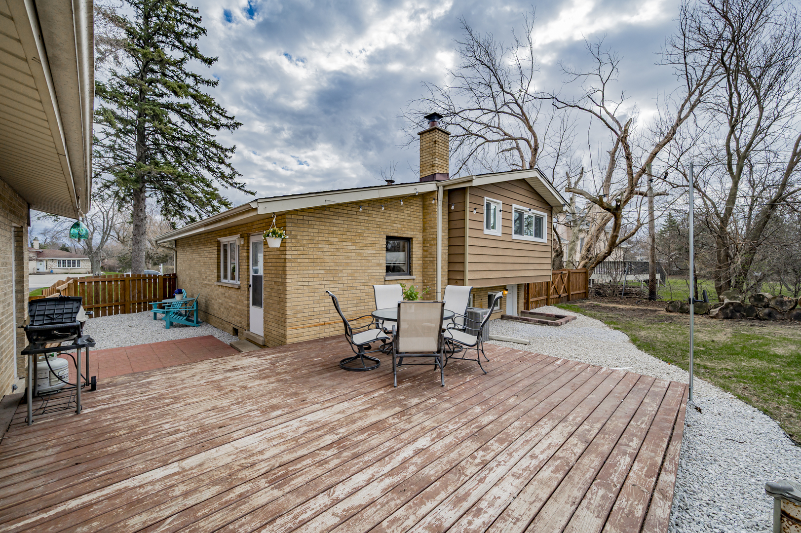 1520 Indian Hill Drive, Schaumburg, IL 60193