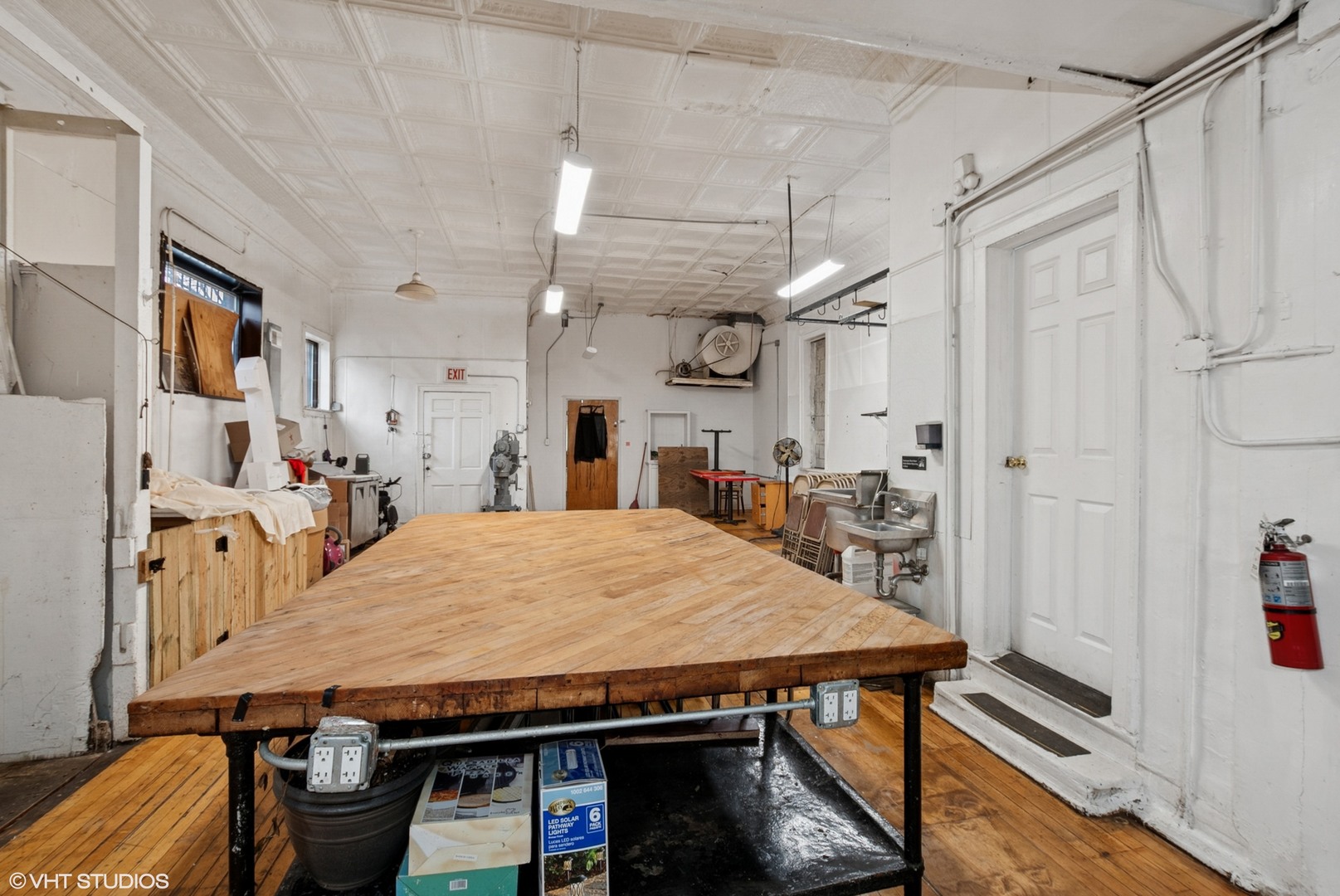 2025 W 35th Street, Chicago, IL 60609