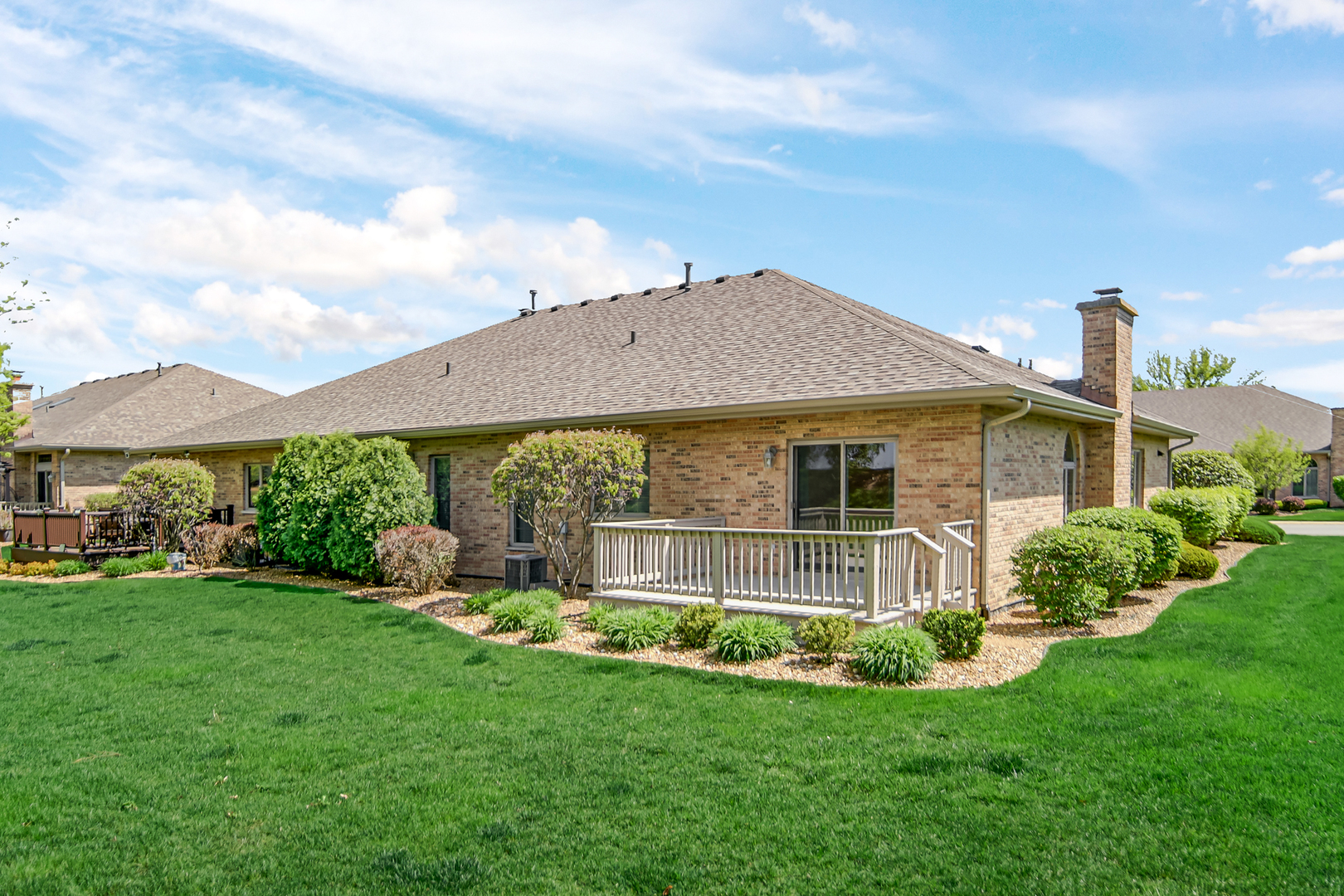 9154 Arbour Walk Drive, Frankfort, IL 60423
