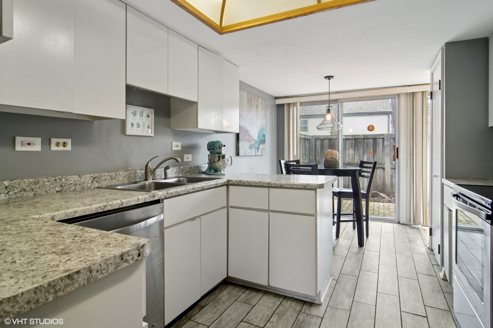4 Brookton On Auburn, Rolling Meadows, IL 60008