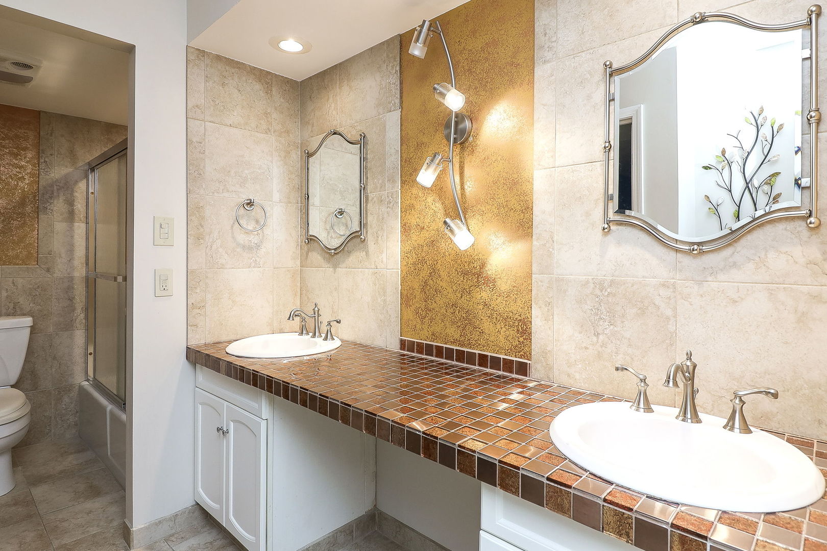 465 W Dominion Drive #110, Wood Dale, IL 60191