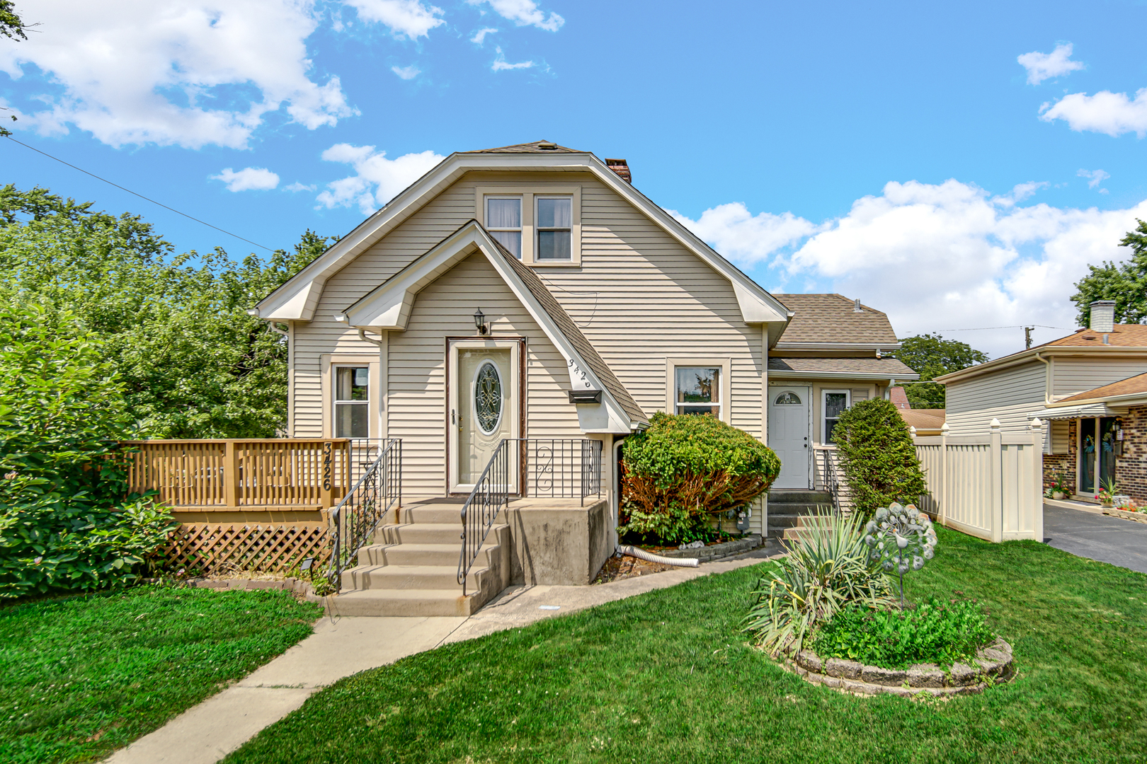 3426 N Schultz Drive, Lansing, IL 60438