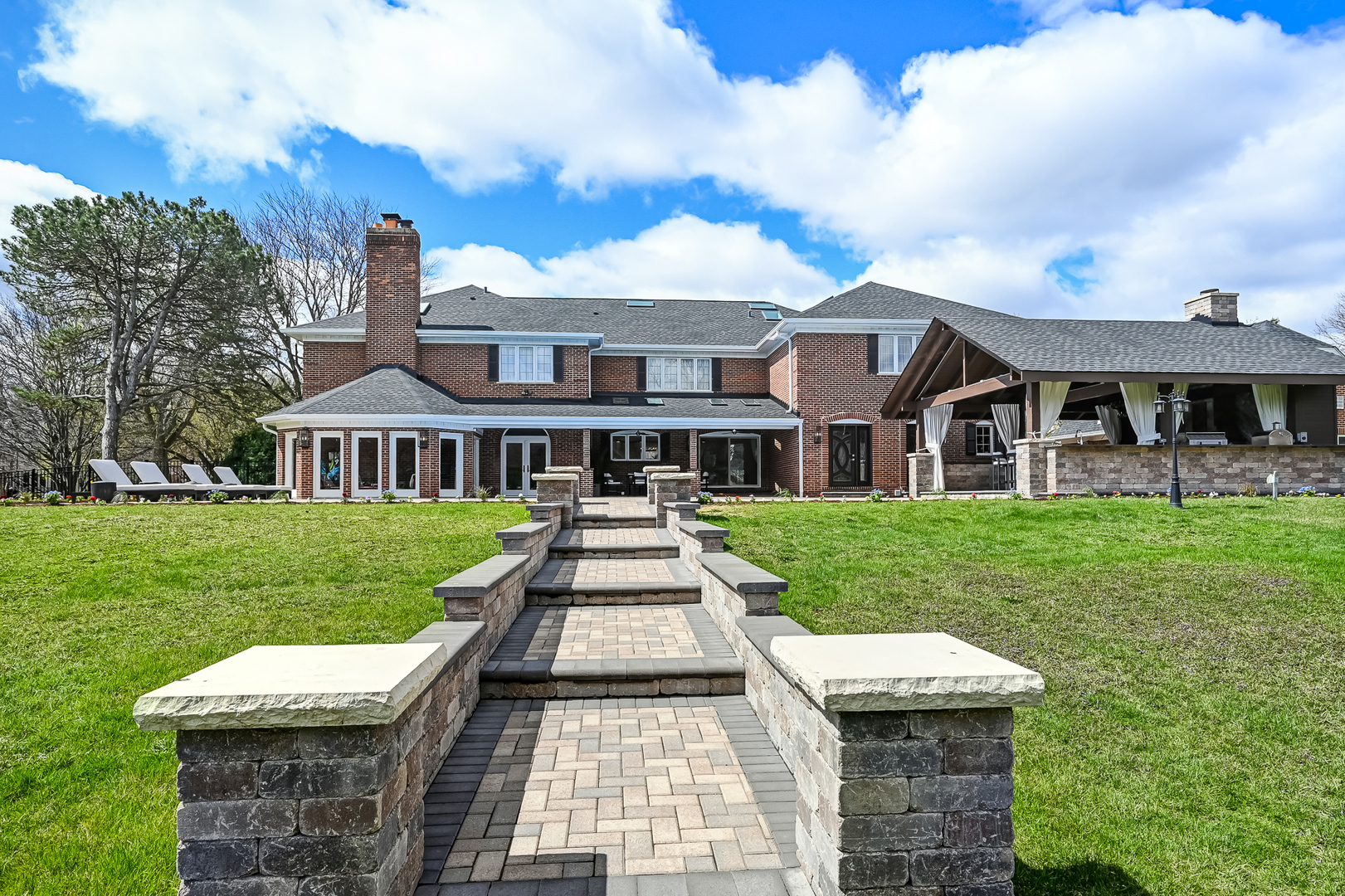 535 Princeton Road, Hinsdale, IL 60521