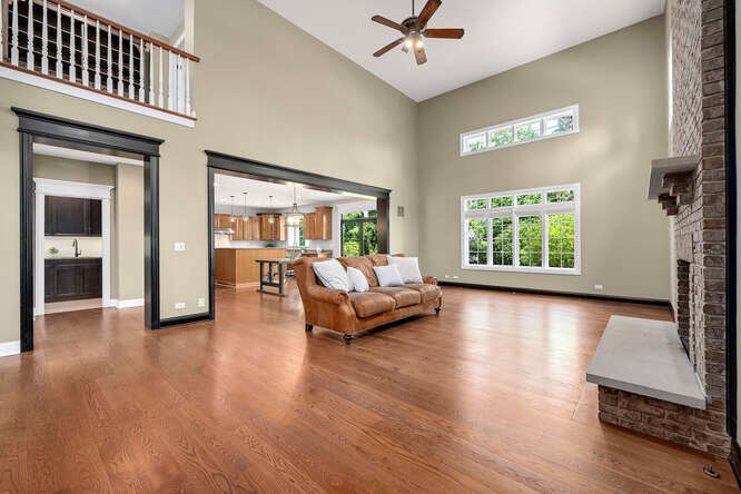 808 Maple Avenue, Downers Grove, IL 60515