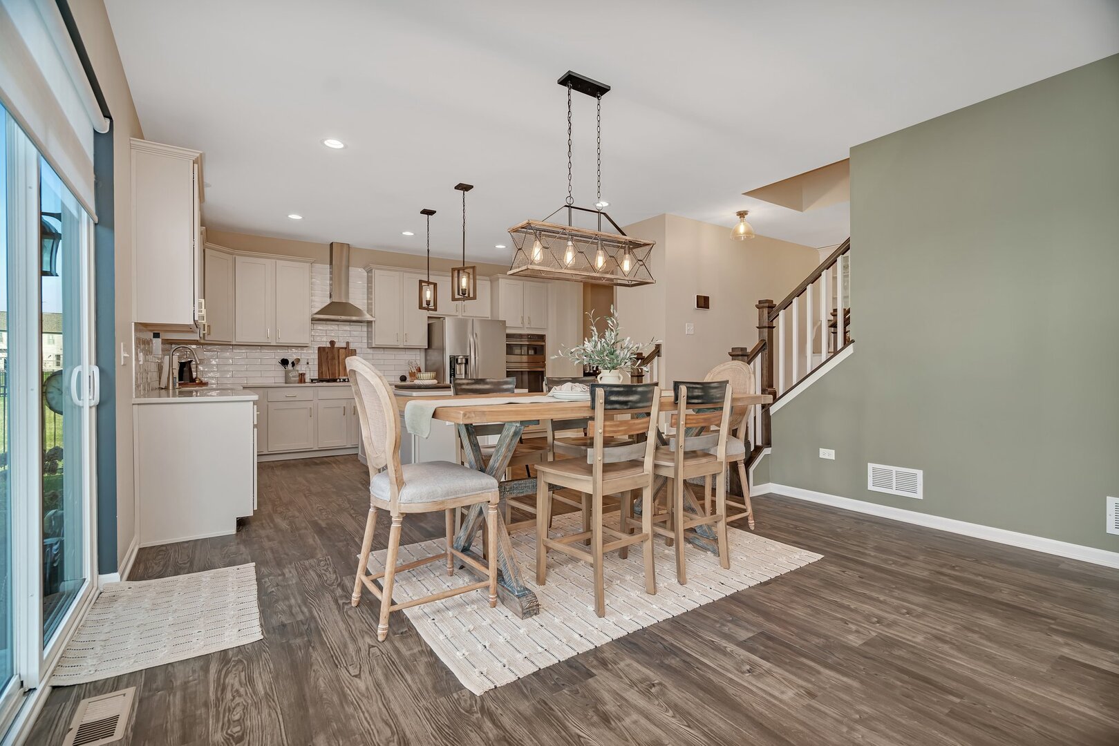 25516 Prairiewood Lane, Shorewood, IL 60404