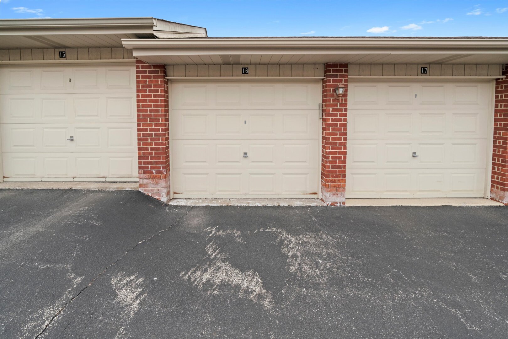 7020 Heritage Circle #6-1A, Orland Park, IL 60462