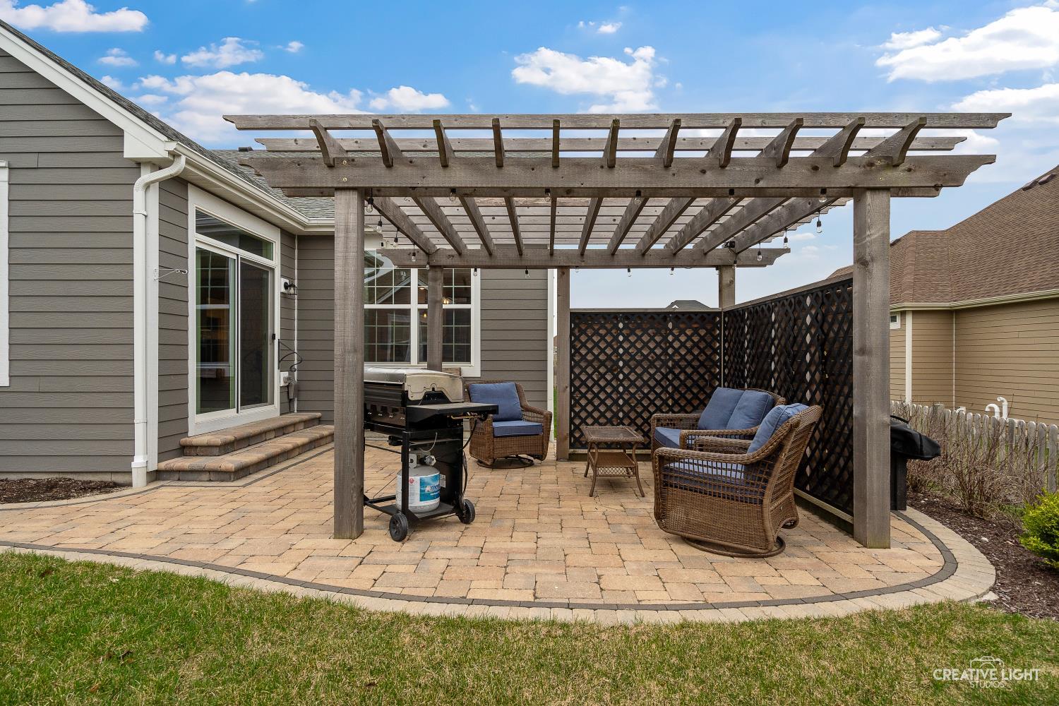 3638 Emerald Road, Elgin, IL 60124