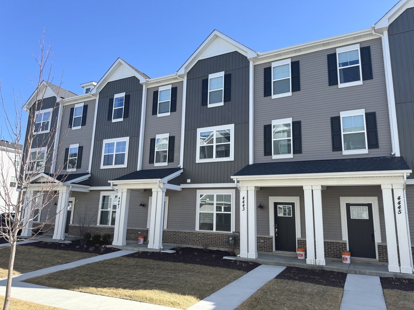 4443 Chelsea Manor Circle, Aurora, IL 60504