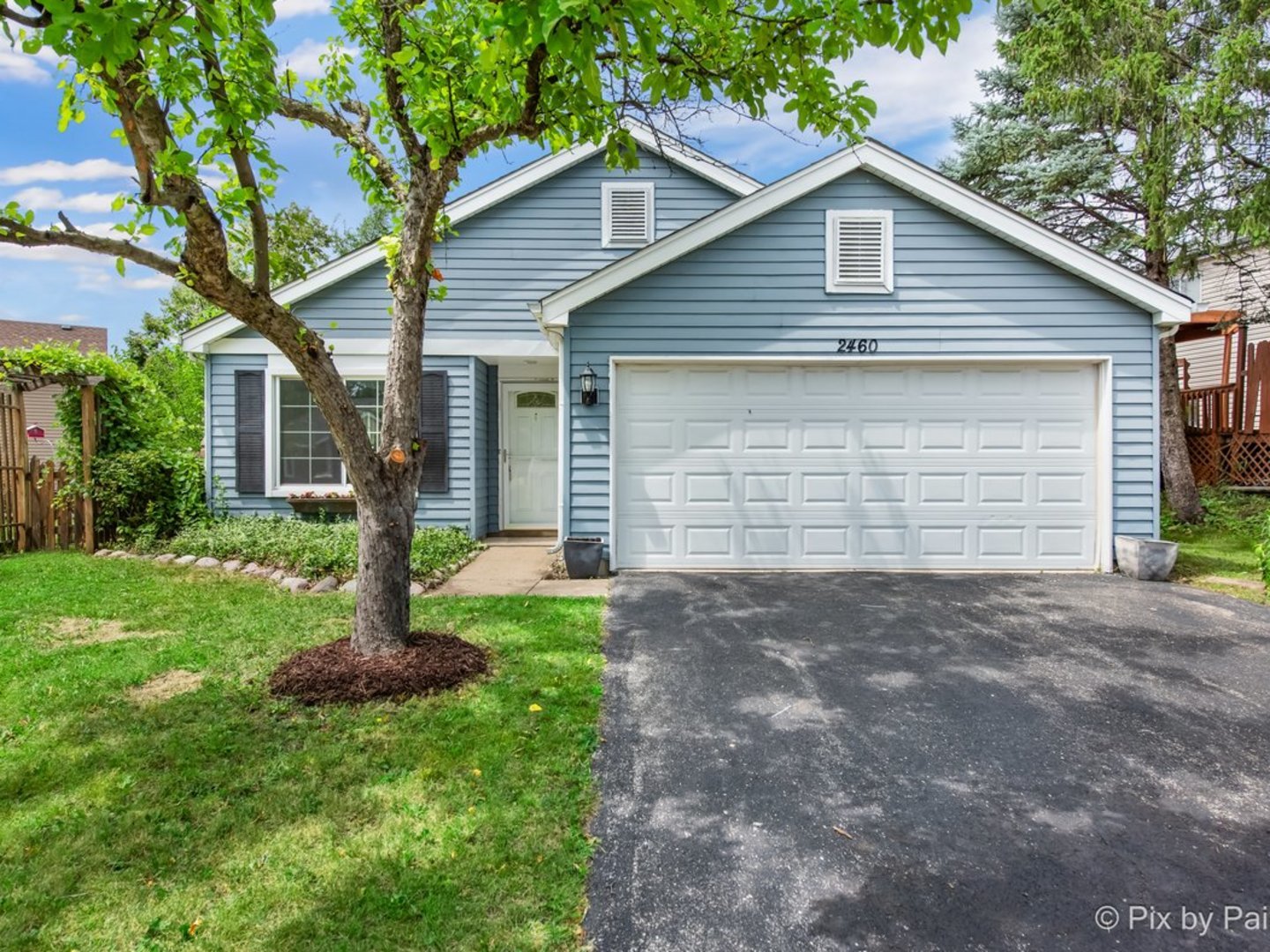 2460 Concord Drive, Woodridge, IL 60517