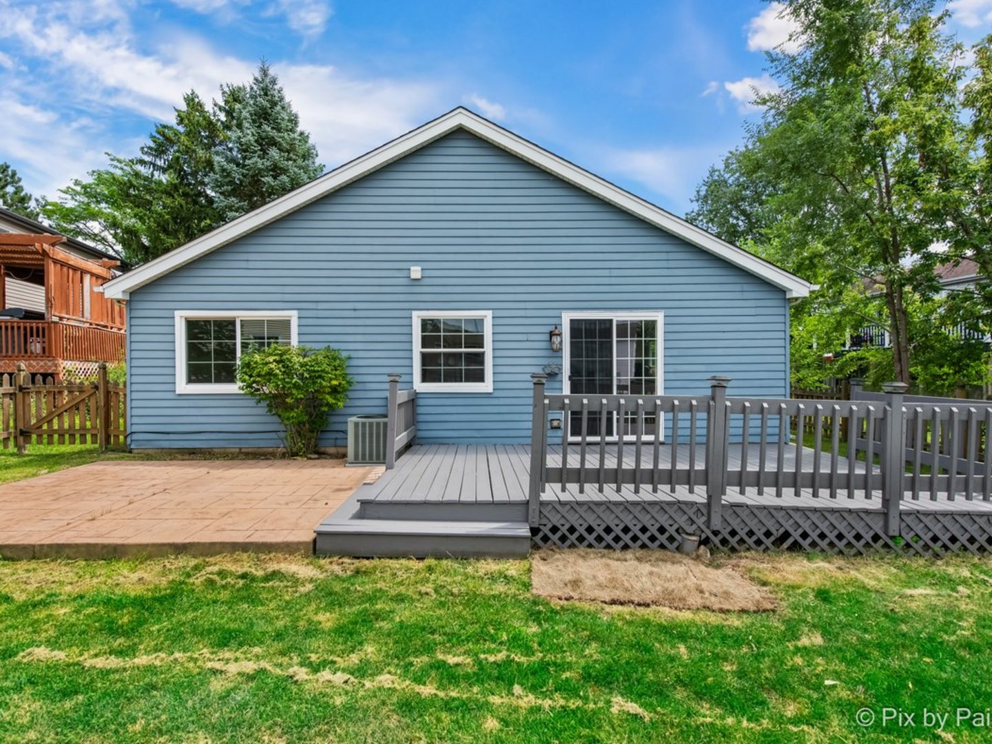2460 Concord Drive, Woodridge, IL 60517