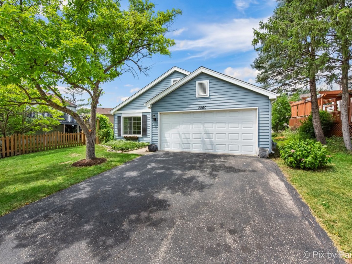 2460 Concord Drive, Woodridge, IL 60517