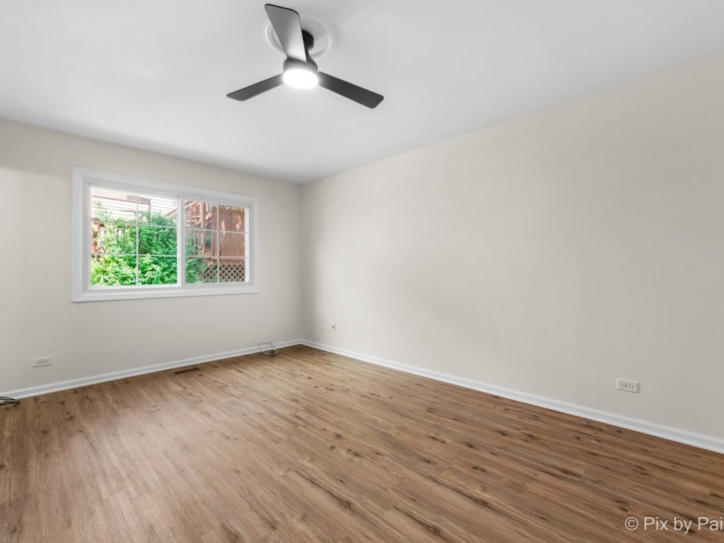 2460 Concord Drive, Woodridge, IL 60517