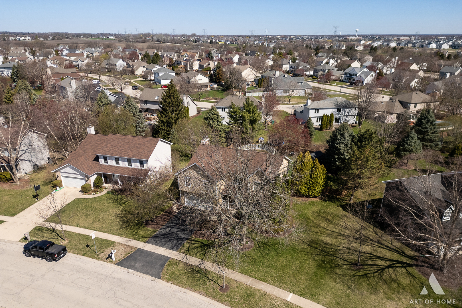 13315 Round Barn Road, Plainfield, IL 60585