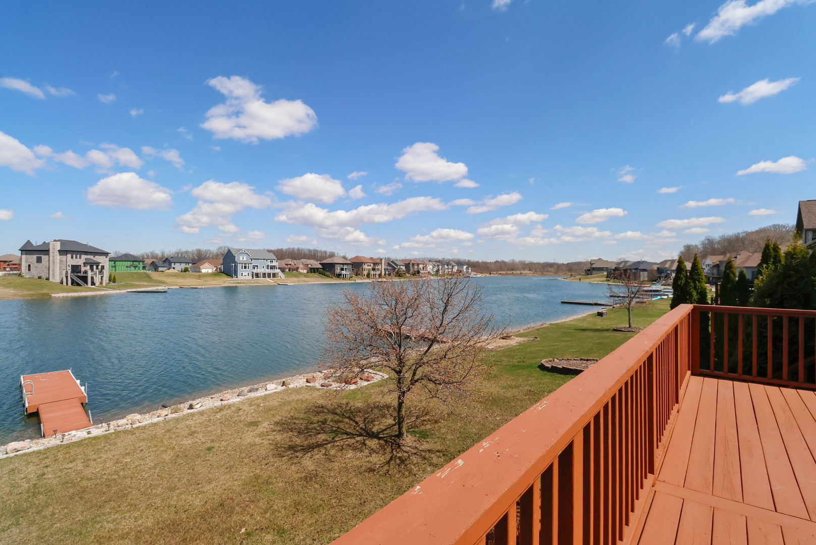 8910 Doubletree Drive, Crown Point, IN 46307