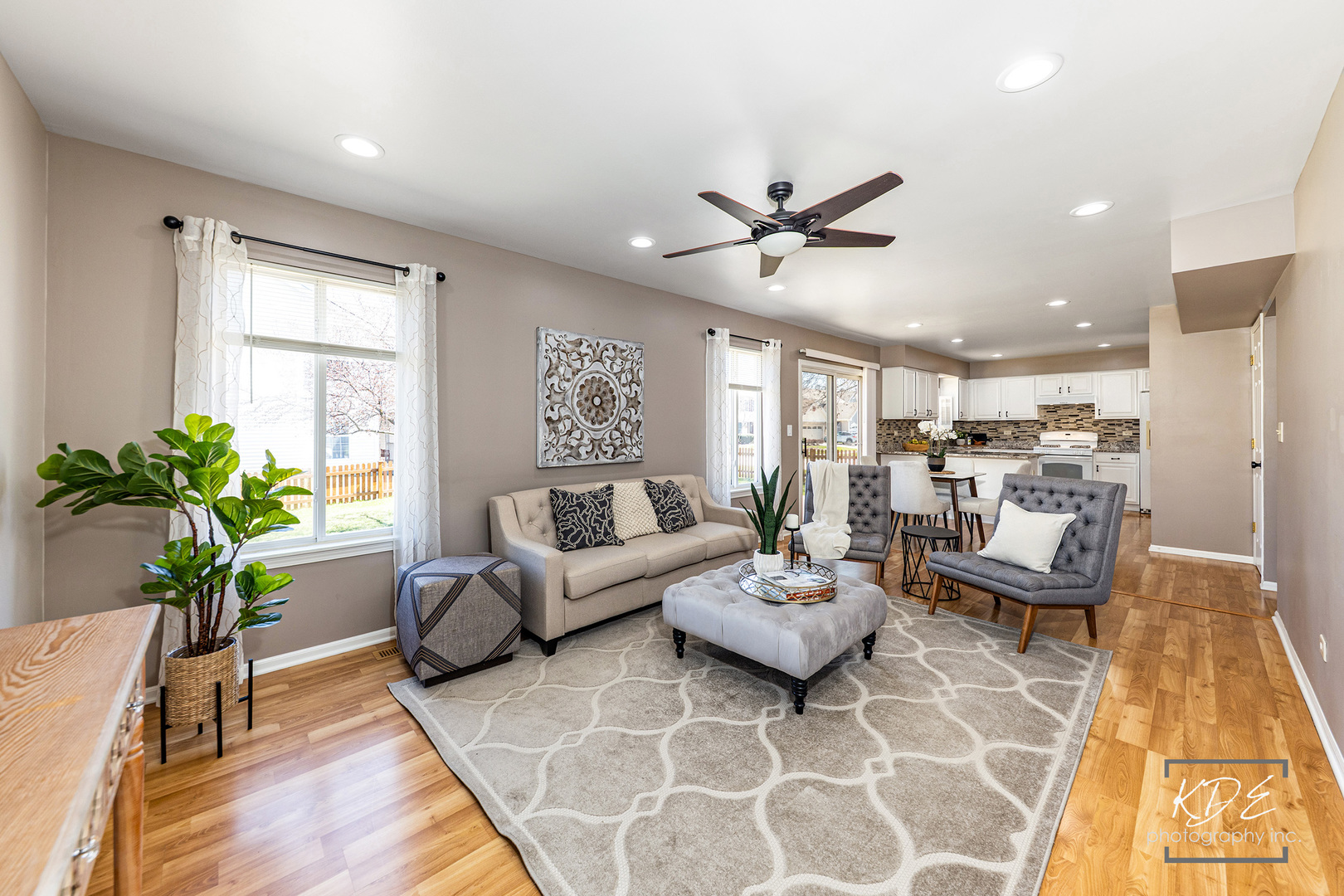 1008 Lakewood Circle, Naperville, IL 60540