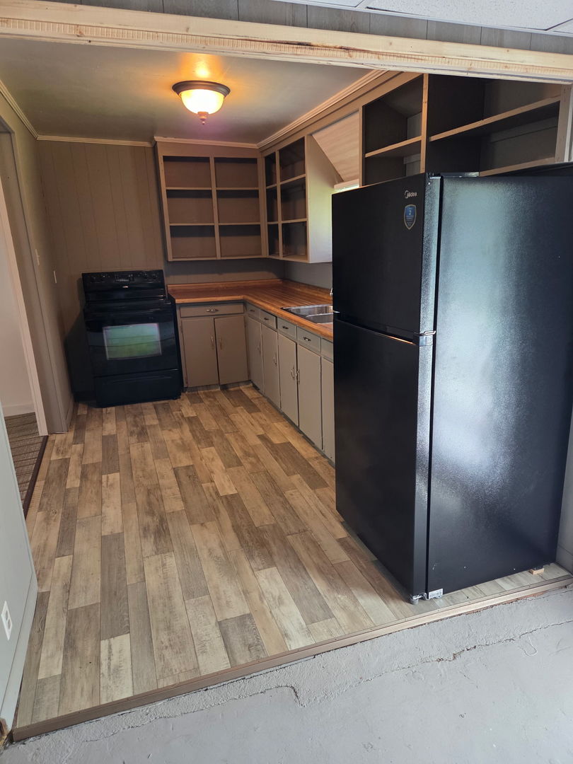 405 N 4th Street, Neponset, IL 61345