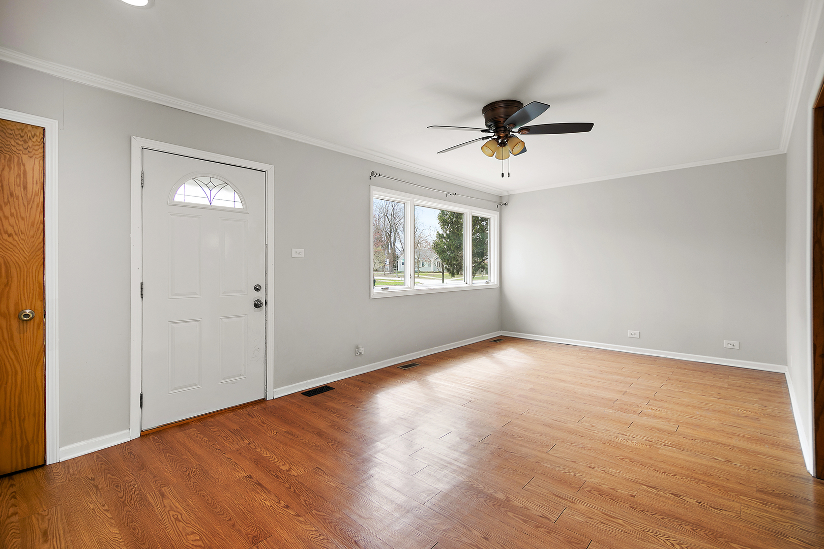 610 E LeMoyne Avenue, Lombard, IL 60148