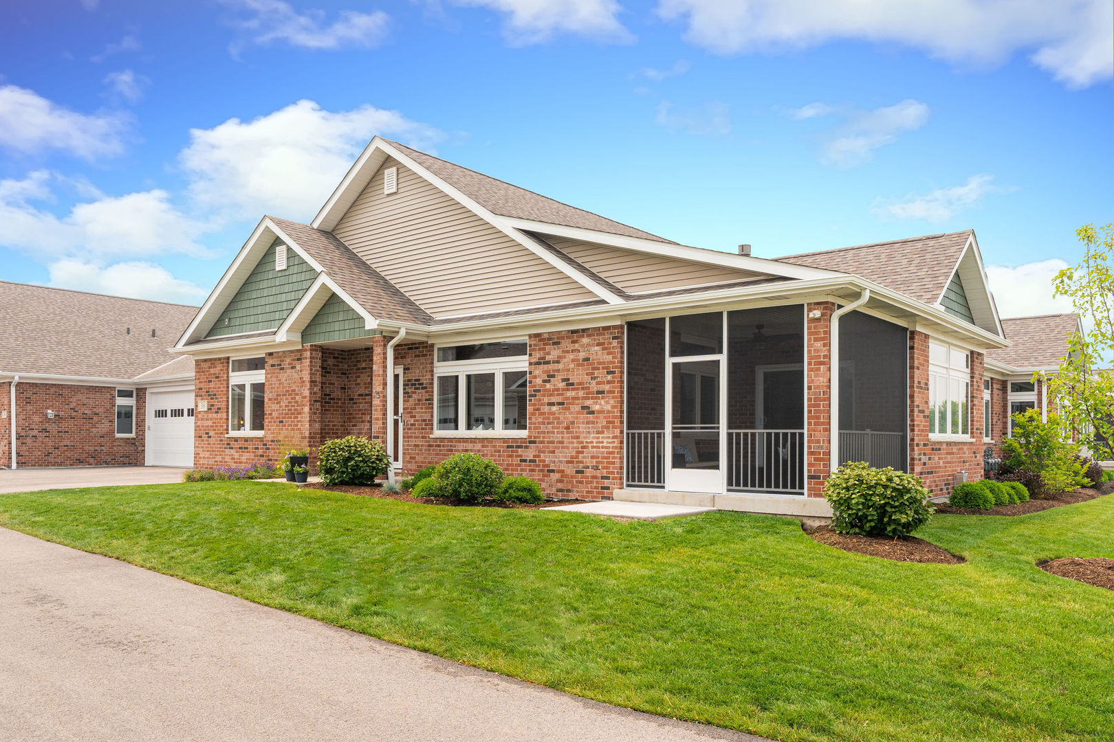 8 Briden Lane #8, Sycamore, IL 60178