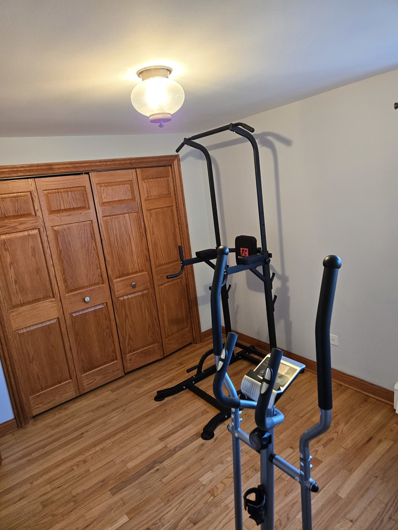 8706 W Summerdale Avenue #2N, Chicago, IL 60656