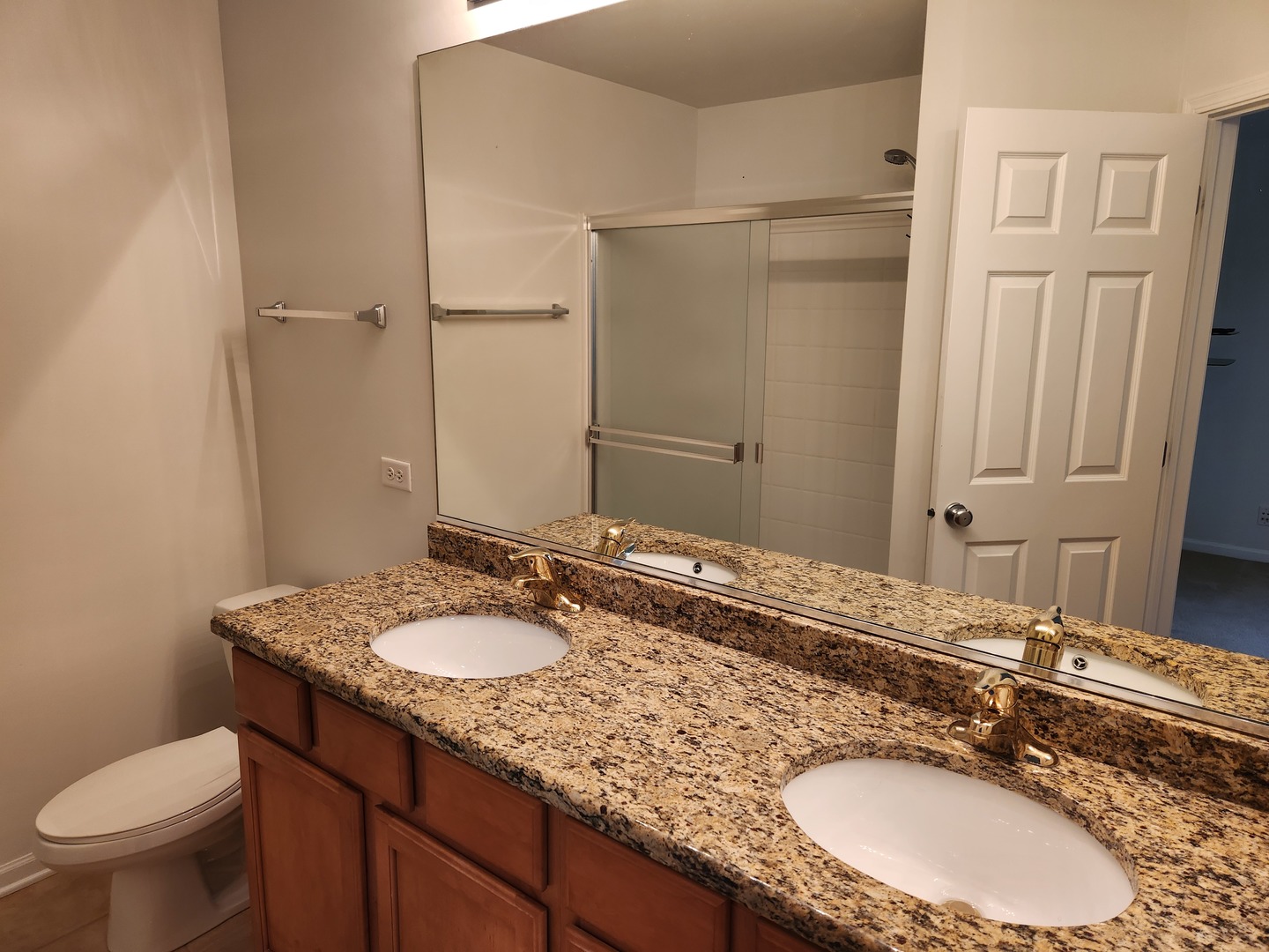3027 Nicklaus Lane, Wadsworth, IL 60083