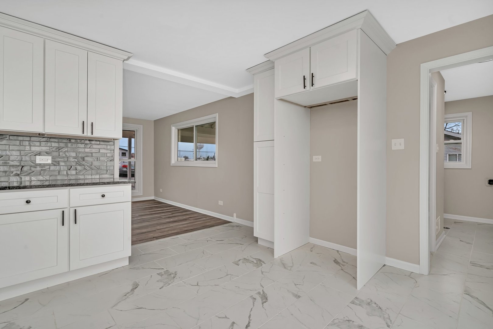18431 Cicero Avenue, Country Club Hills, IL 60478
