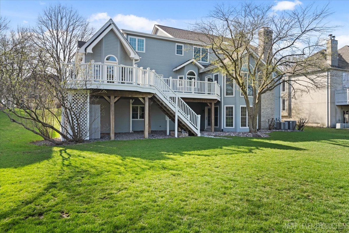 2715 Wendy Drive, Naperville, IL 60565
