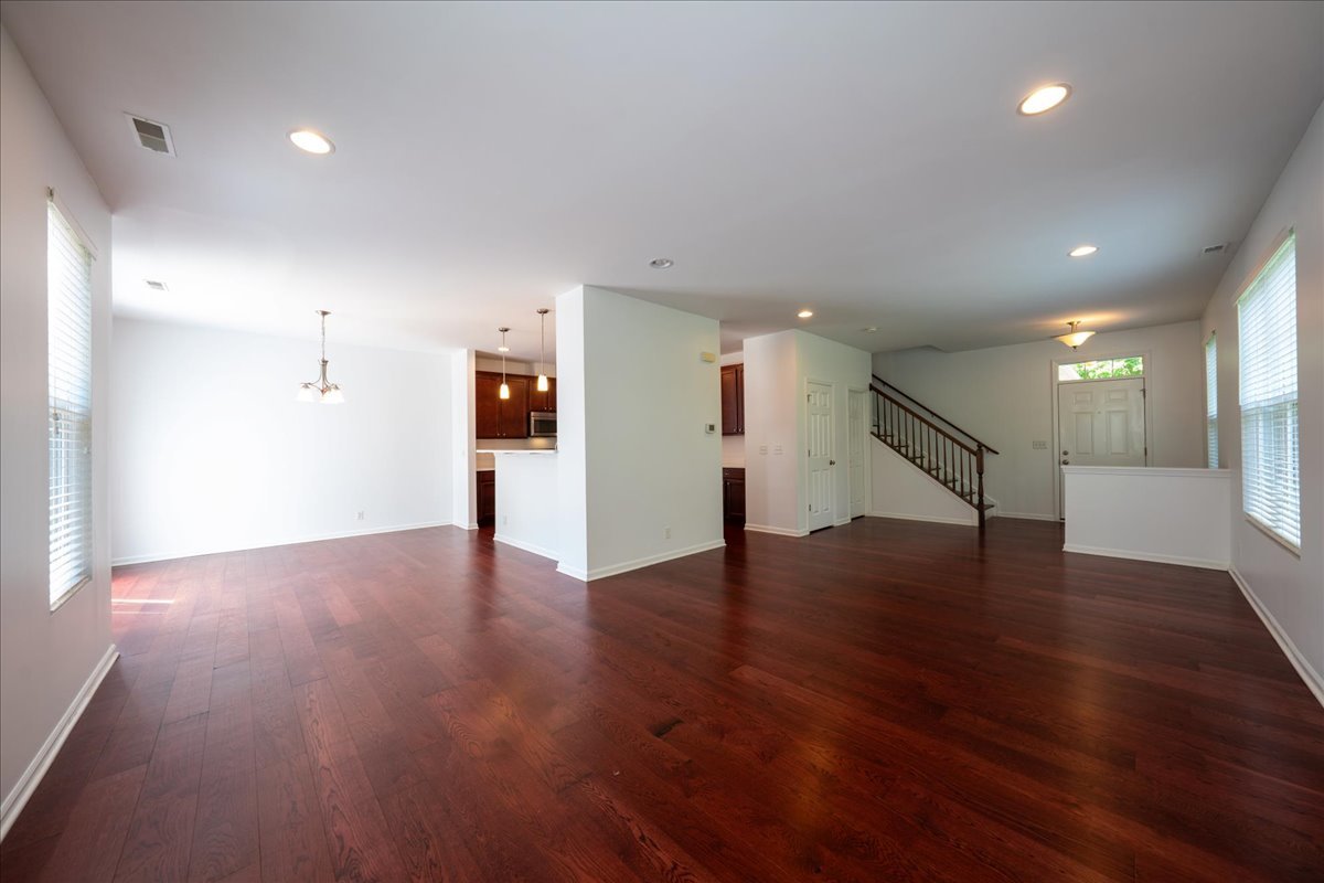 6N365 Whitmore Circle #A, St. Charles, IL 60174
