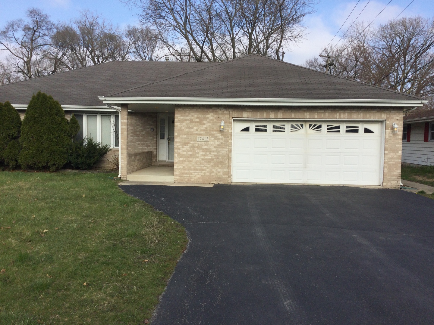 17413 Center Avenue, East Hazel Crest, IL 60429